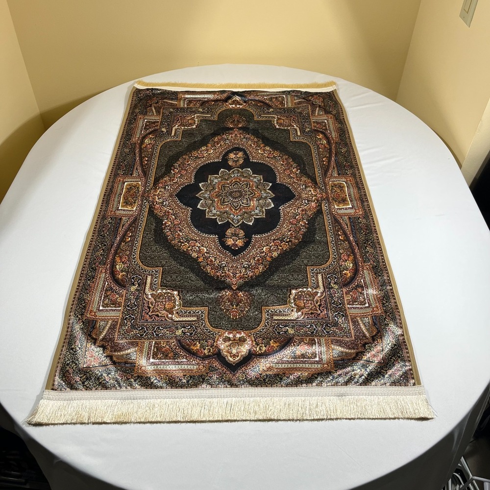 Vintage Style Medallion Rug Runner Fringed 27x47 Bohemian Turkish Decor
